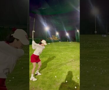 Tập thể dục là liều thuốc tinh thần mạnh nhất #healthylifestyle #golfgirls