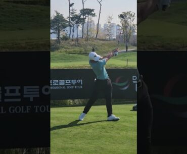클럽을 먼저 보내지않고 몸과함께🙂 #아드리안 새디어 #박지영 #Adrien SADDIER #Genesis Championship