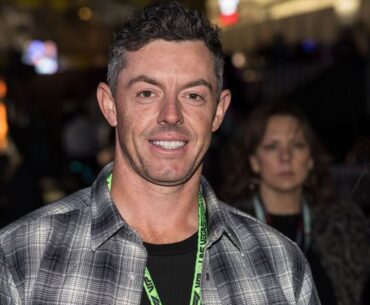 Rory McIlroy gets intriguing caddie offer from LIV Golf star as phone call speculated