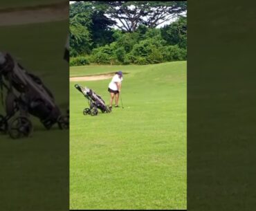 "Swinging to Success: My Daughter's Intercollegiate Golf Debut"
