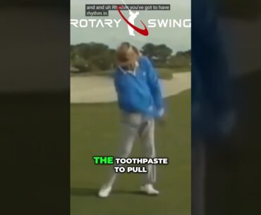 Should you grip the golf club tight or loose?