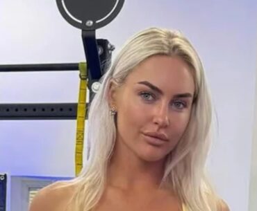 Bra-less Charley Hull turns head as she shares Insane Workout