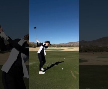 Arizona golf in December✅ #golf #golfgirfriend #golfgirl #golfswing #golflife #arizonagolf #fyp