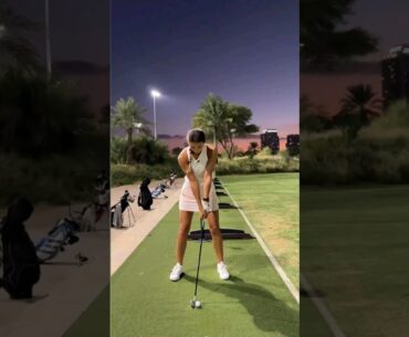 Mia Baker #golf #golfswing #shorts