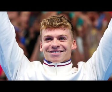 JO PARIS 2024 - Incroyable première Marseillaise pour le nouveau roi de la natation Léon Marchand