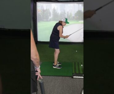 Exciting times as Gals On The Green hit the simulators at Smash Factor Lounge! 🎉