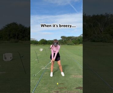 Wind wind and more wind 💨💨💨 #golfswing #wind #golf #golfgirl #florida