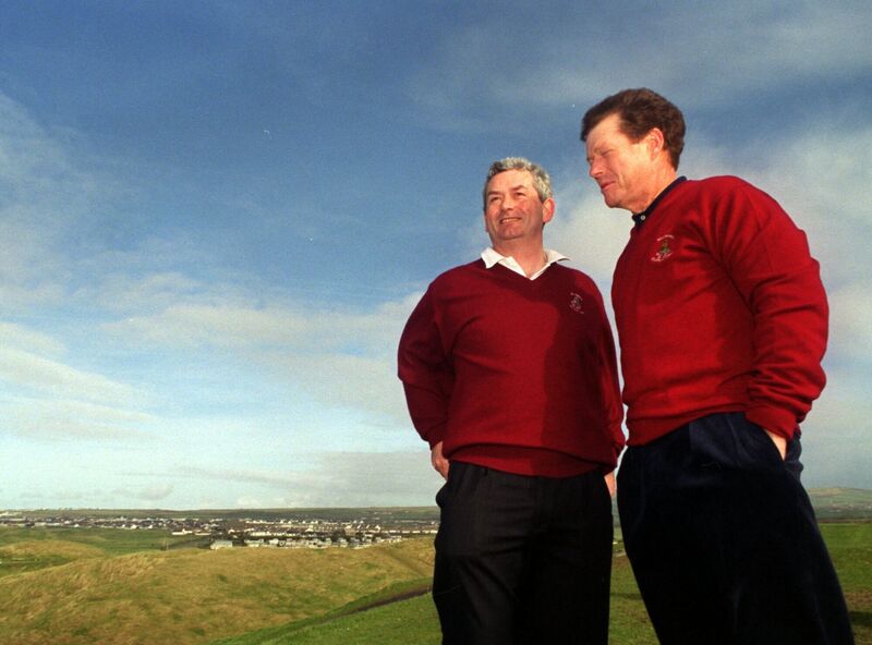 Tom Watson, right, took up the captaincy of Ballybunion GC in 2000 from outgoing captain Fintan Scannell. Picture: Des Barry
