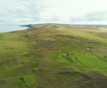 Scots golf course is 'the loneliest in the world' - it's on an island you've never heard of and only accessible by boat