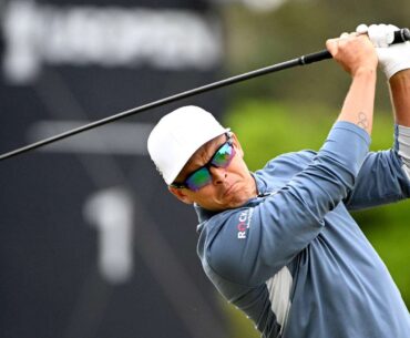 Rickie Fowler wastes no time getting the new Cobra DS-Adapt X driver in his bag