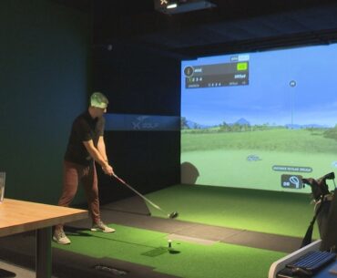X-Golf Quad Cities open for business