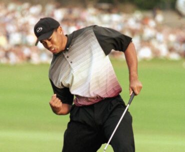 Tiger 2000: Woods takes down Ernie Els in epic playoff battle at Kapalua