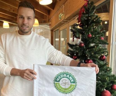 Oliebolletje voor caddie Martijn van Oosterhout