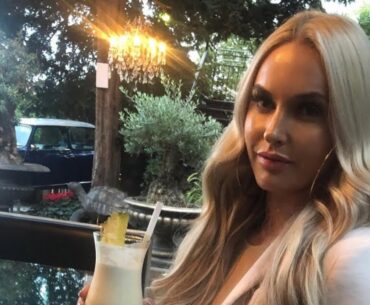 Charley Hull Rocks Stylish Bra-less Apparel