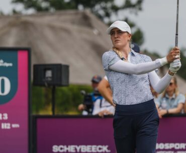 Oliebolletje voor Nikki Hofstede