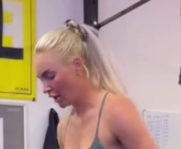 Golf Stunner Charley Hull Rocks Bra-less Two-Piece Workout Gear