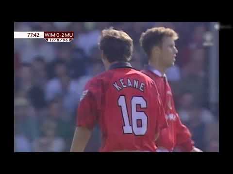 VINNIE JONES and ROY KEANE going against each other (1996) VINNIE JONES and ROY KEANE going against each other (1996)
