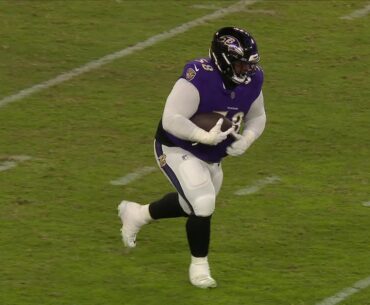 Big-man INT! 355-lb Michael Pierce sends Ravens' sideline into frenzy with takeaway