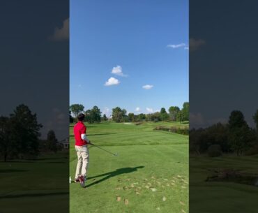 That sound is crispyyy #golfswing #taylormade #pga #golf #golfshot #golfer #golftips #golftrip