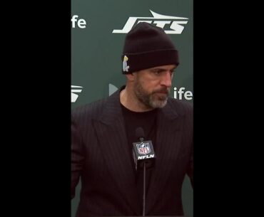 Aaron Rodgers jokes about reports on his future 😆