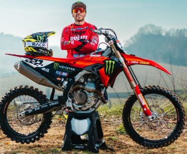 Dirt Shark | DUCATI x CAIROLI