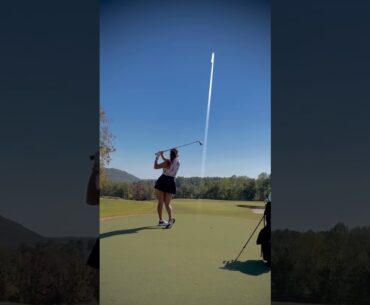 Hoping for a birdie! 🫣😬😂 #bunalbisdak #golfswing  #golfgirl