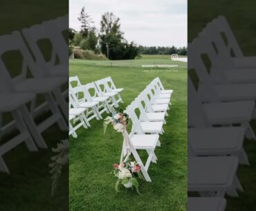Take a peek inside this golf course wedding gallery.