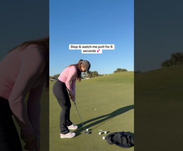 Putting lesson? #putting #golf #golfer #golfgirl #progolf #golftips