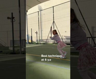 Improving my shots 💪🏻🎾