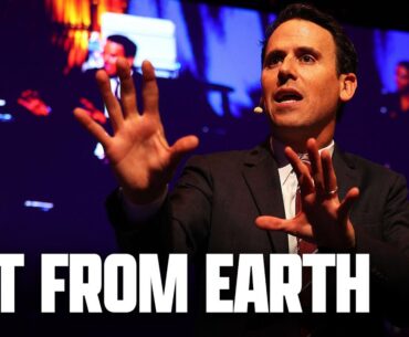 Is OZ Pearlman An Alien?