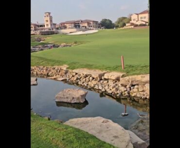 One of the most beautiful golf courses in the world! #jumeirah #dubai #golf  #golflife