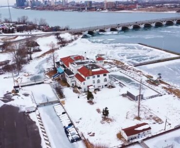 Belle Isle, MacArthur bridge, Detroit Yacht Club, Detroit Sailing Club.