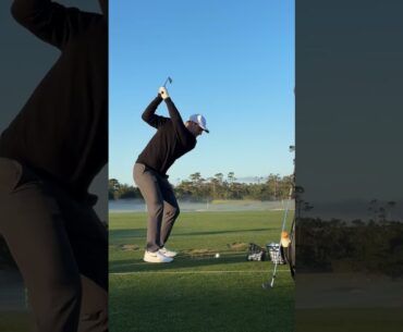 Scottie Scheffler putting on an early morning stripe show at Pebble Beach. #shorts