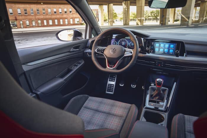 Special-edition 2024 Volkswagen Golf GTI 380