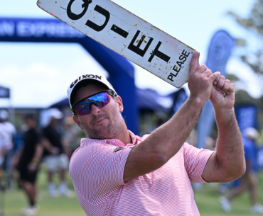 Ryan Fox conceded golf from a height 'not for him' after scaling Dubai skyscraper
