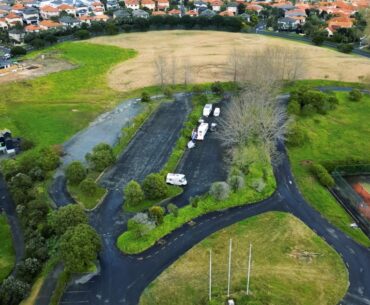 Tensions rise over campers living at formerly prestigious Auckland golf course