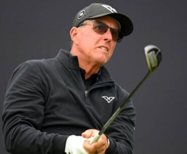 Phil Mickelson wasn't banned from Augusta despite sneaking after dark to steal item | Golf | Sport