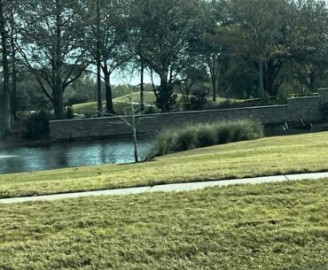 Body found inside submerged truck at Clear Lake golf course pond