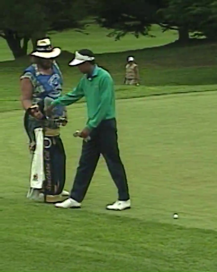Footage of Tiger Woods at the 1990 US Junior Amateur Championship went viral