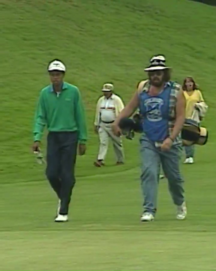 The caddie at the tournament had fans in stitches