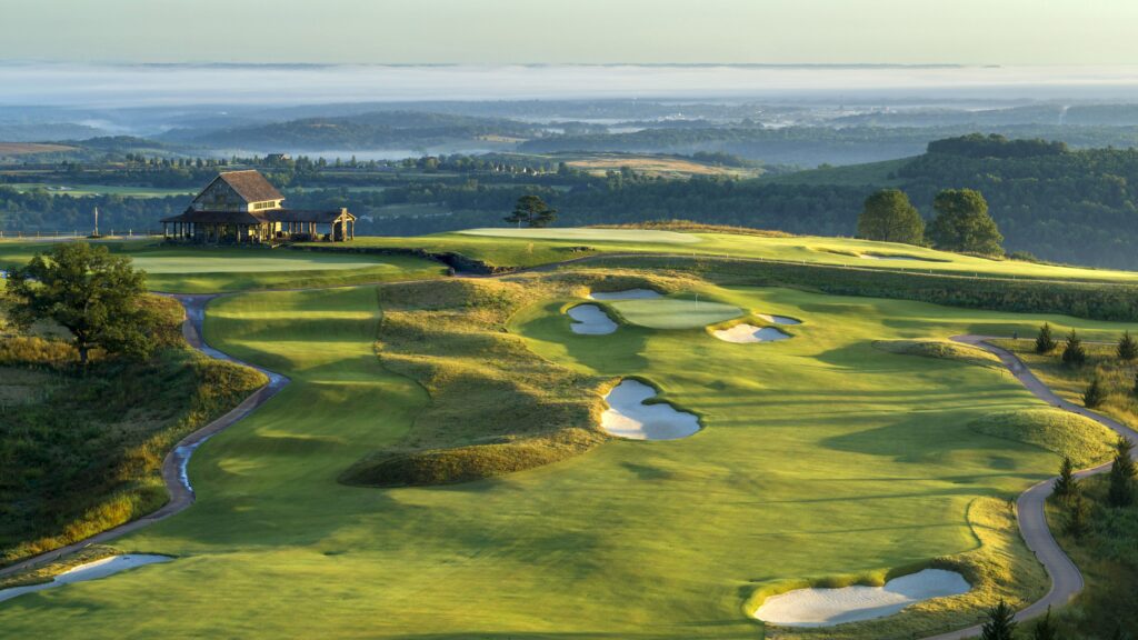 Is This The Most Beautiful Inland Golf Resort In…