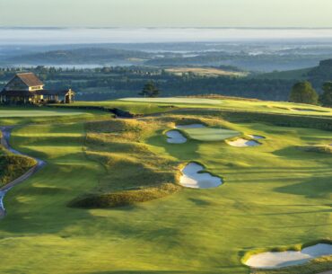 Is This The Most Beautiful Inland Golf Resort In…