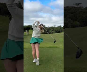 Amazing Golf Swing you need to see | Golf Girl awesome swing | Golf shorts | Anna Halliday