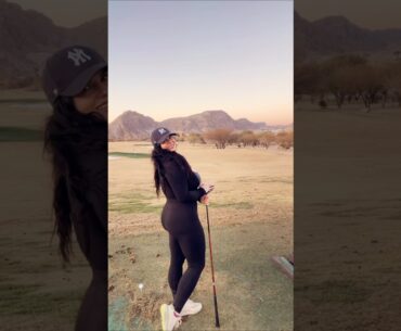 How’s my game?! 🖤⛳️ #golf #golfswing #golfswings #golfchick #golfgirl #resort #texas #nickelback