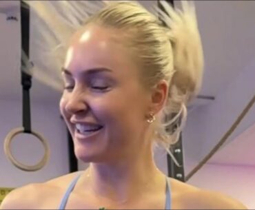 Bra-less Charley Hull Turns Head As She Shares the best year with her love