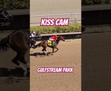 Kiss Cam and Dylan Davis dominate race 5 for Kent Sweezey. #GulfstreamPark #ChampionshipMeet
