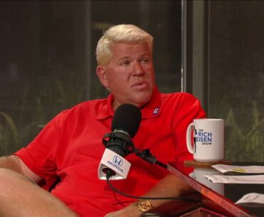 Pro Golfer John Daly on Golfing with Donald Trump & Bill Clinton - 11/7/16