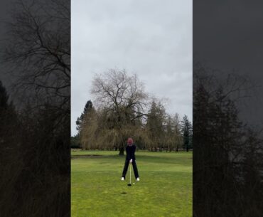 🌧️🎺#tarararara #rainyday #practice #golfswing #golf #golfgirl #golfkids