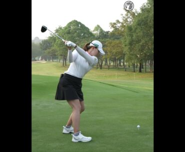 Back swing, that's it. She is Hinako Shibuno.