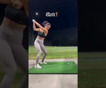 Perfect shot 🏌️#golf #girl #viralshort #trend #youtubeshorts #shorts #trending #foryou #trend